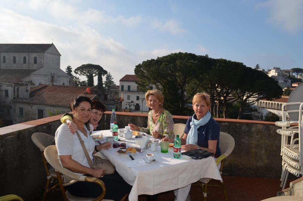 Bed and Breakfast Palazzo Della Marra Ravello Zimmer foto